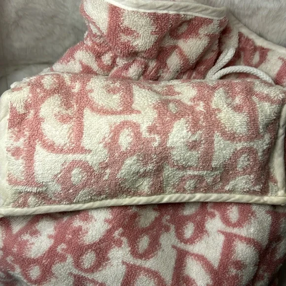 Dior cute pink and cream terry large drawstring bucket bag with pouch - Picture 14 of 17